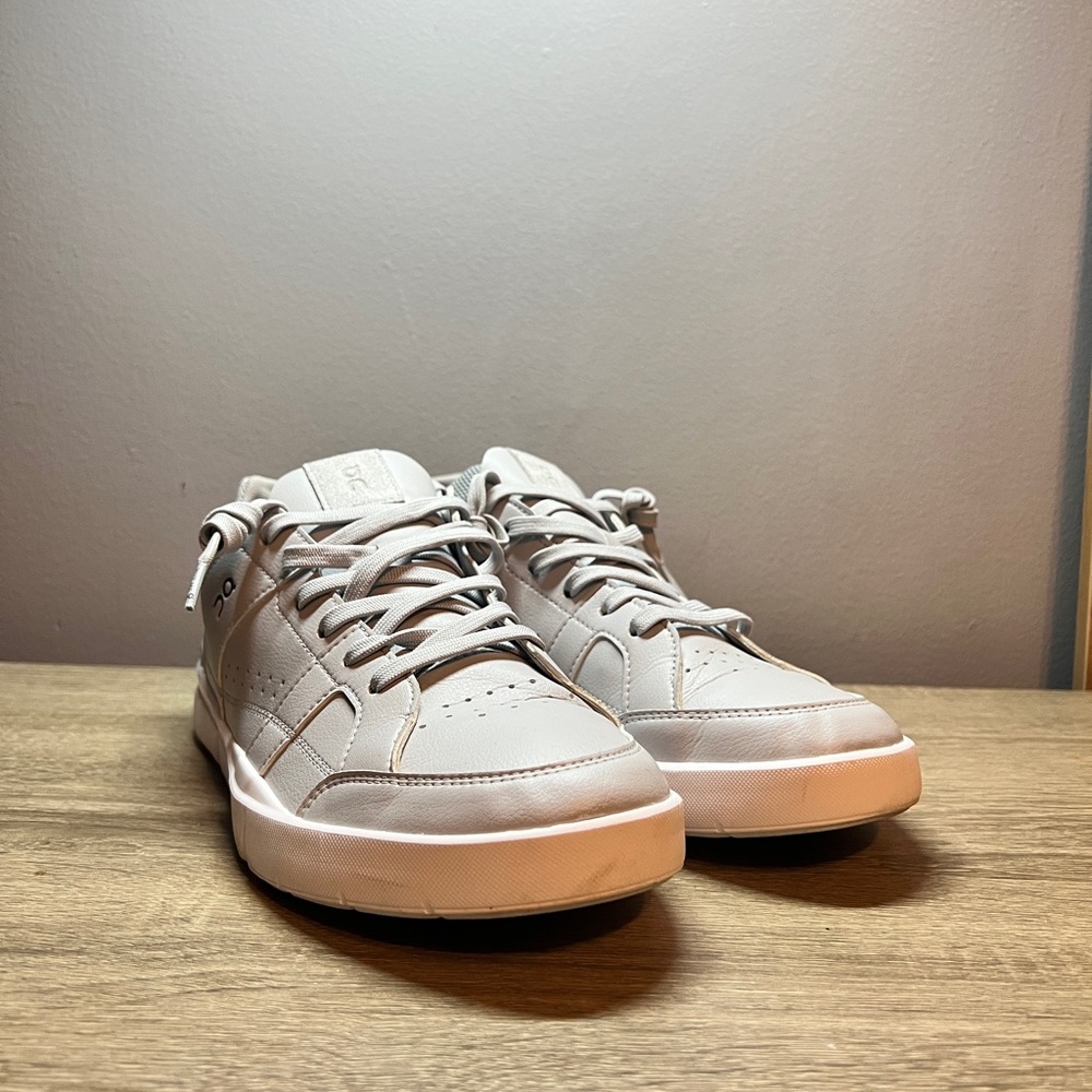ON Roger Size 10.5